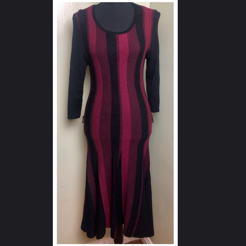 Vertical striped knit dress size M